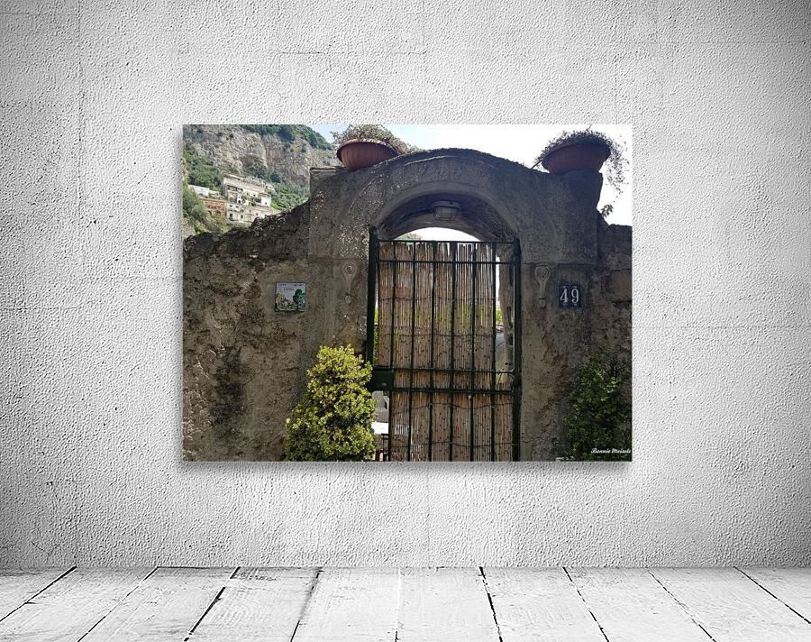 Italian Residential Style Wall Preview